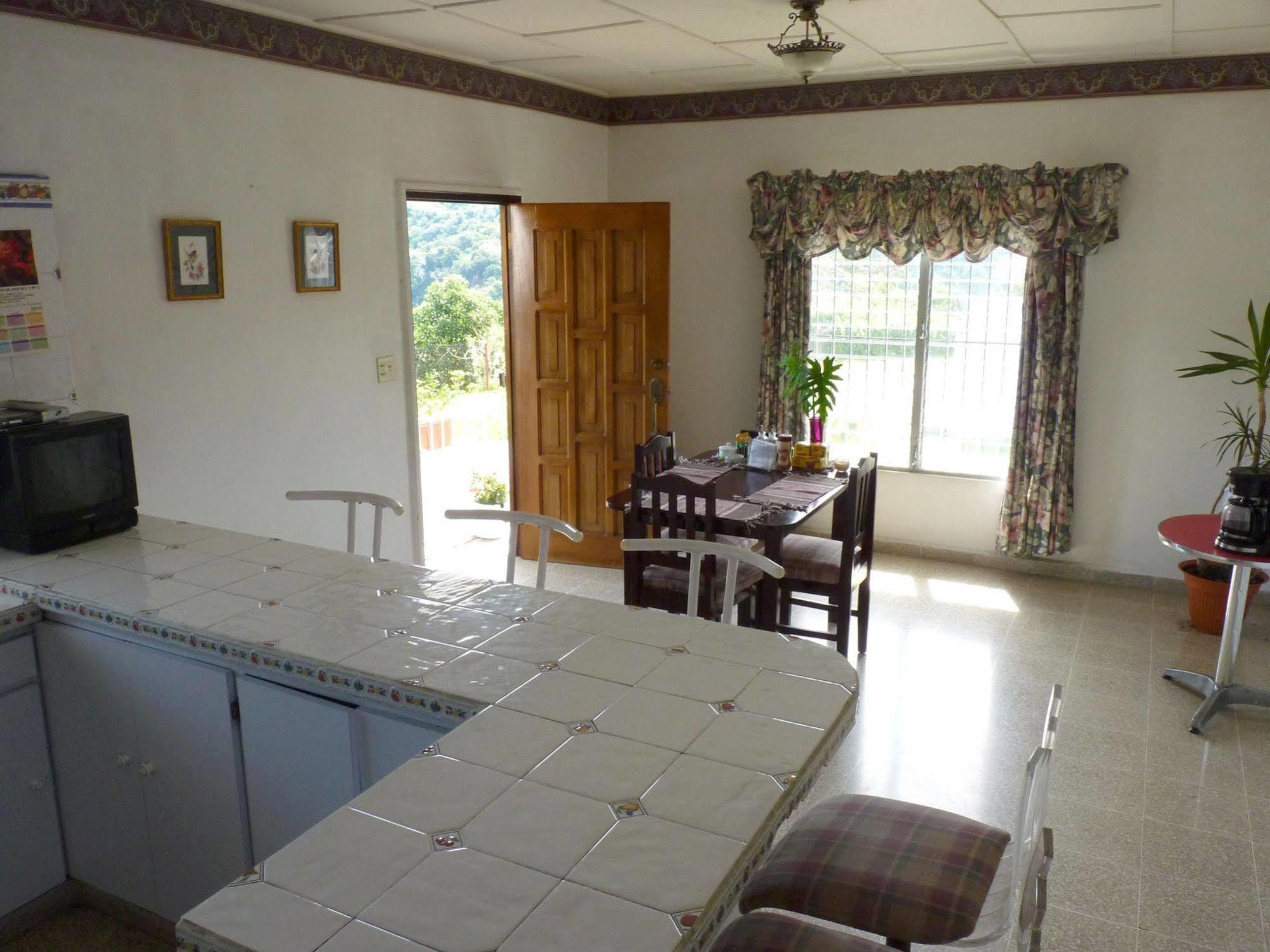 Autana Bed & Breakfast Boquete Exterior photo
